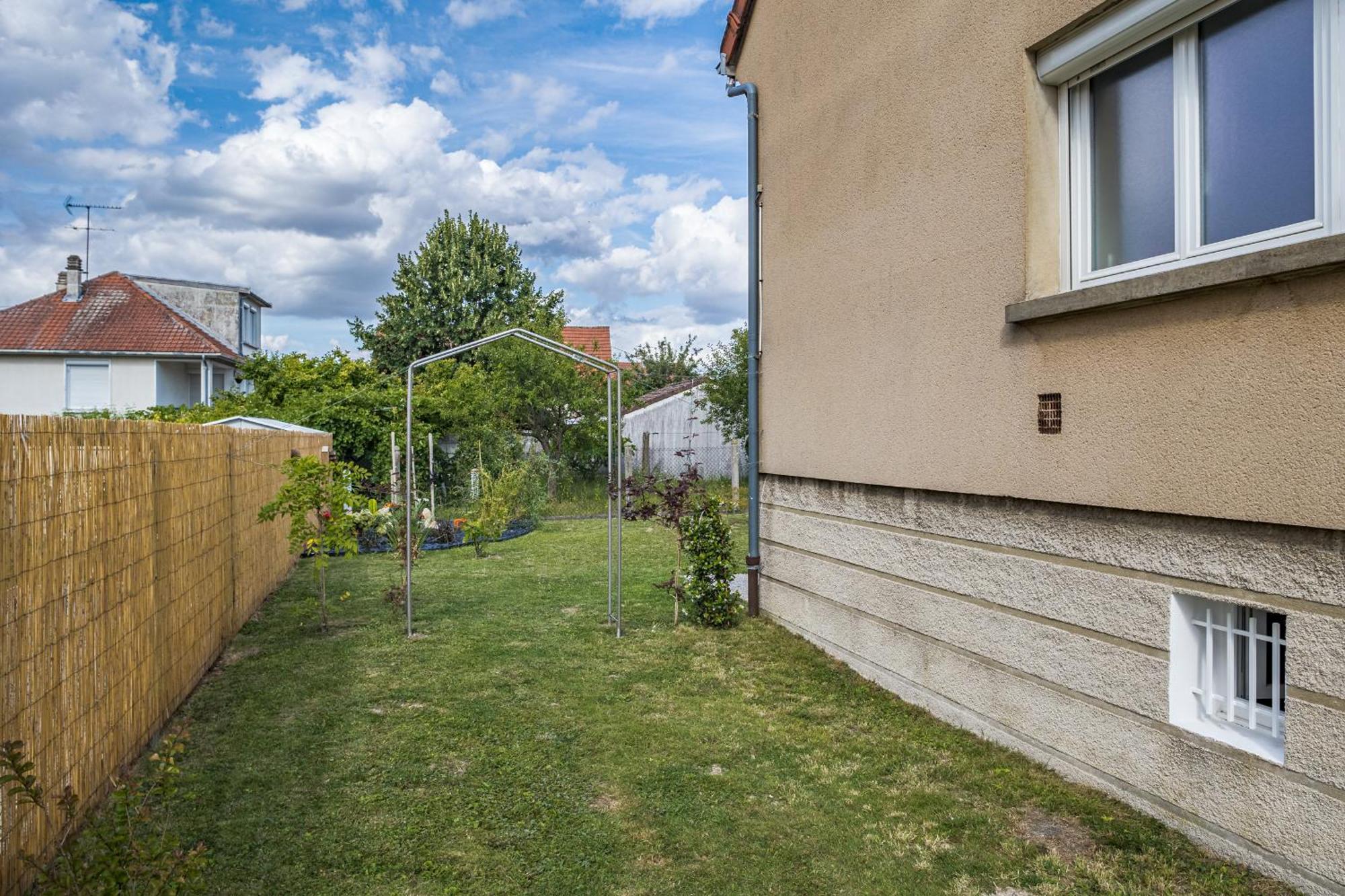 Le Flamboyant - Confort & Rarete - Premium Saint-Andre-les-Vergers Bagian luar foto