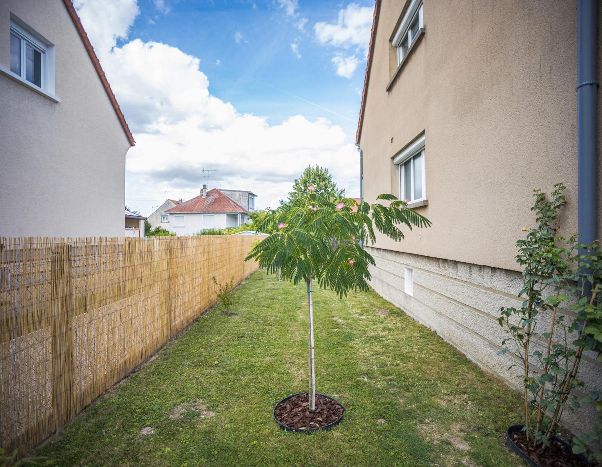 Le Flamboyant - Confort & Rarete - Premium Saint-Andre-les-Vergers Bagian luar foto